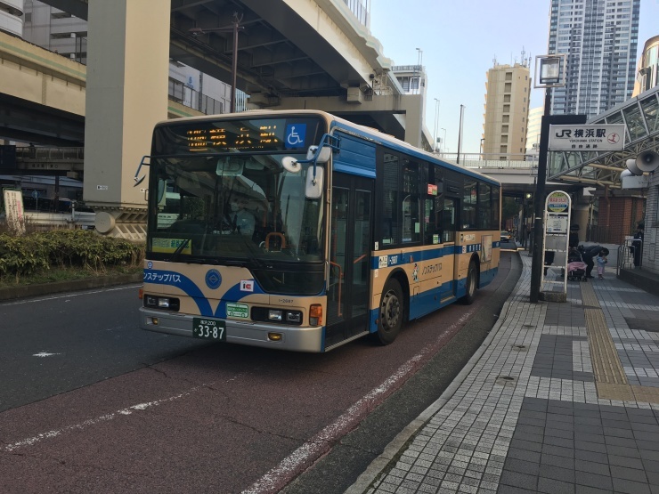 横浜市営バス（本牧車庫前→横浜駅前）_d0041391_09090872.jpg