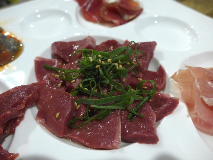 吉祥寺「ホルモン酒場　焼酎家　わ」で肉祭り。_f0232060_1914479.jpg