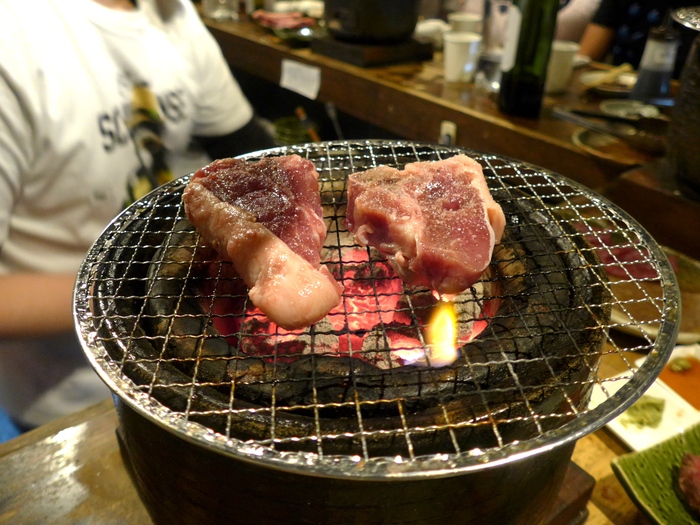 吉祥寺「ホルモン酒場　焼酎家　わ」で肉祭り。_f0232060_1917503.jpg