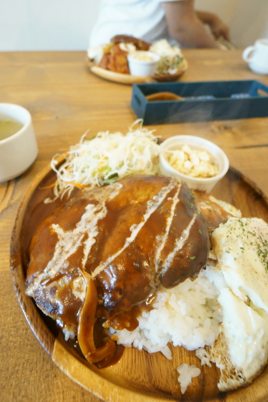Ritrovo cafe OZ（リトロボカフェ オズ）_a0077663_08491990.jpg