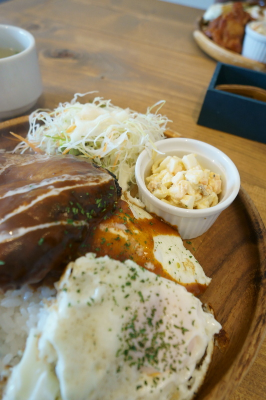 Ritrovo cafe OZ（リトロボカフェ オズ）_a0077663_08492346.jpg