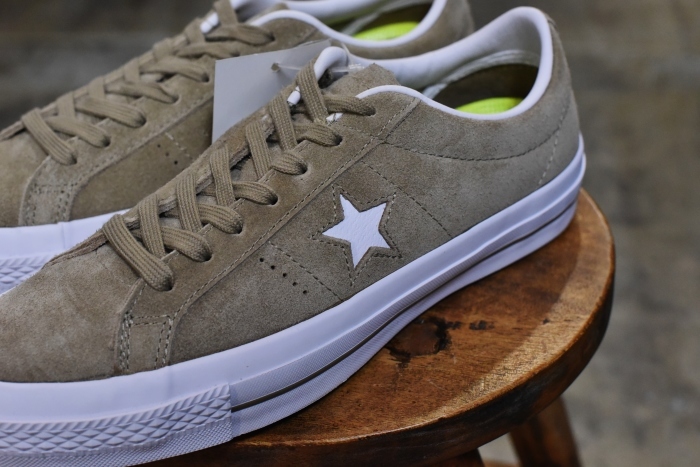 CONVERSE ・・・ ONE STAR SUEDE (USA limited MODEL) 稀少な1足です★_d0152280_06122473.jpg