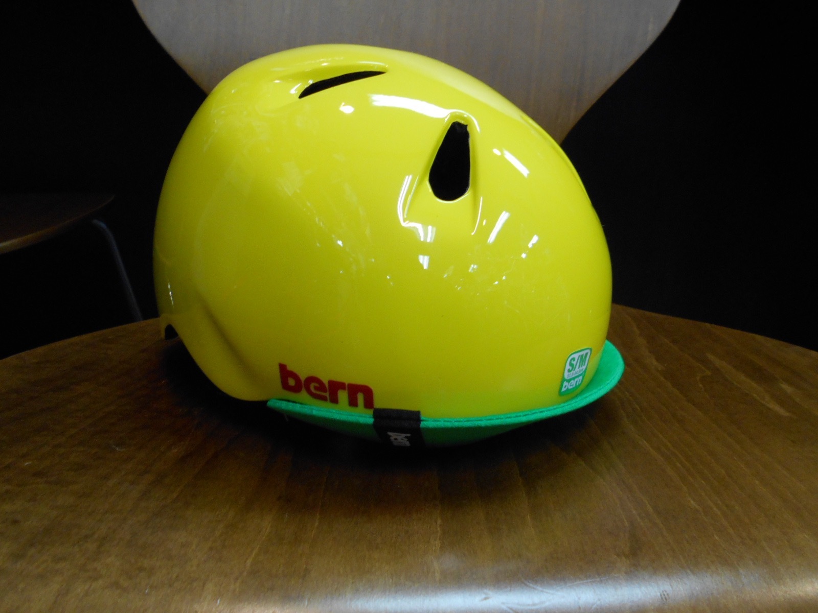 3/26 入荷案内:ヘルメット編 _b0189682_15015665.jpg