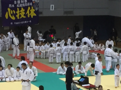 2017 馬場道場九州少年柔道錬成会 1日目_b0172494_20073359.jpg