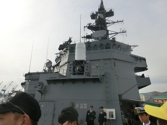 海上自衛隊護衛艦「いかづち」、「はたかぜ」の歓迎・見学会で清水港へ_f0141310_08115315.jpg