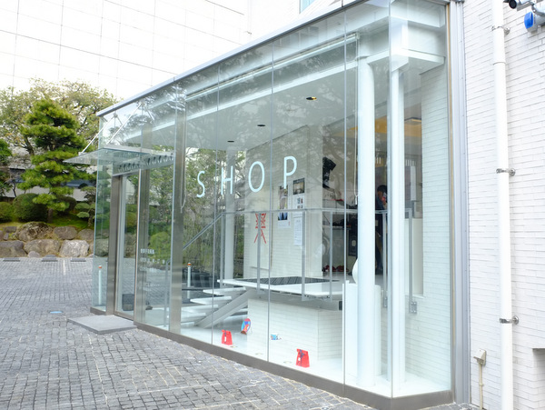 「富山・アートなとやま旅 樂翠亭美術館」_a0000029_1117567.jpg