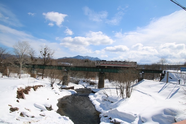 藤田八束の鉄道写真@国会は何をするところ、足の引っ張り合いは最悪、野党諸君のやるべきことはこんなことか・・・最悪の野党、北海道の鉄道白滝駅の今_d0181492_23175024.jpg