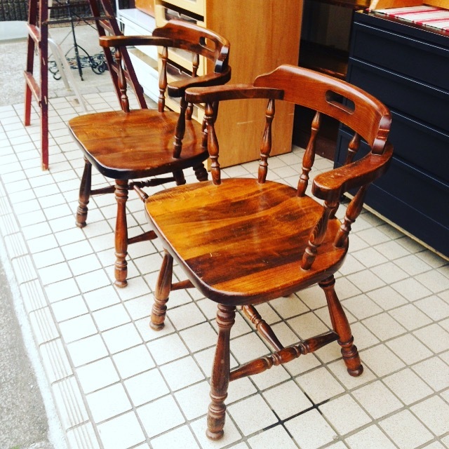 飛騨産業/キツツキ　「穂高」楢無垢材ウィンザーチェア　　　　アームチェア 飛騨産業 キツツキ ウィンザーチェア ② 飛騨産業/キツツキ