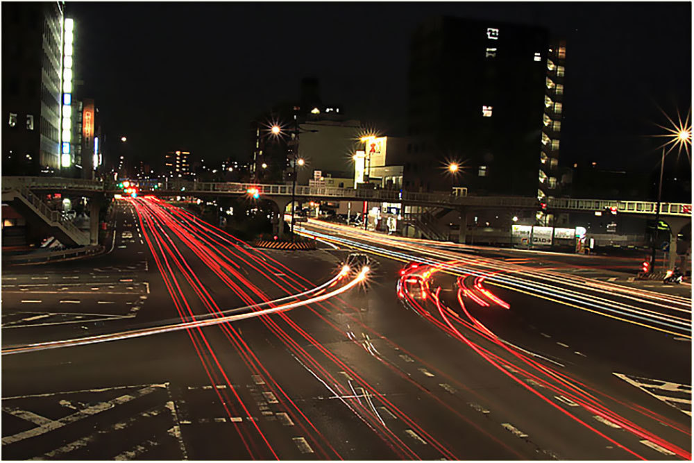 車の光跡_d0357639_16105639.jpg