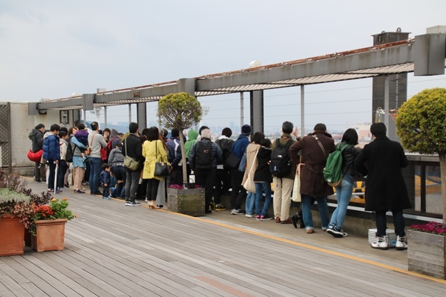 藤田八束の飛行機写真@伊丹空港でスターウオーズに逢いました・・・夢が広がるANAの飛行機、スターウォーズ_d0181492_00064022.jpg