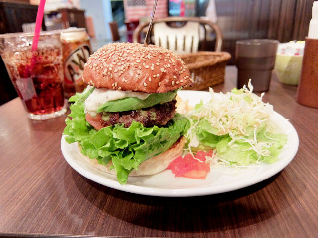 WAVES BURGER名駅店（名古屋駅）_e0160313_1227731.jpg