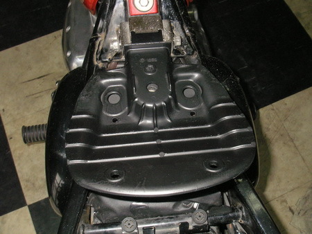 KAWASAKI エストレア シートの加工_e0218639_11132965.jpg
