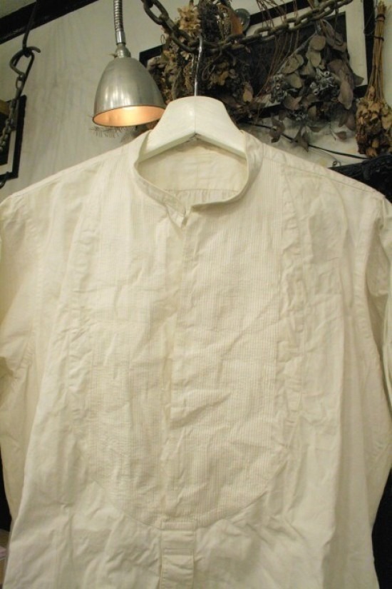 結婚式しました　披露宴編　　入荷フランスアンティーク　ロングシャツ。セーラーパンツ。_f0180307_02305729.jpg