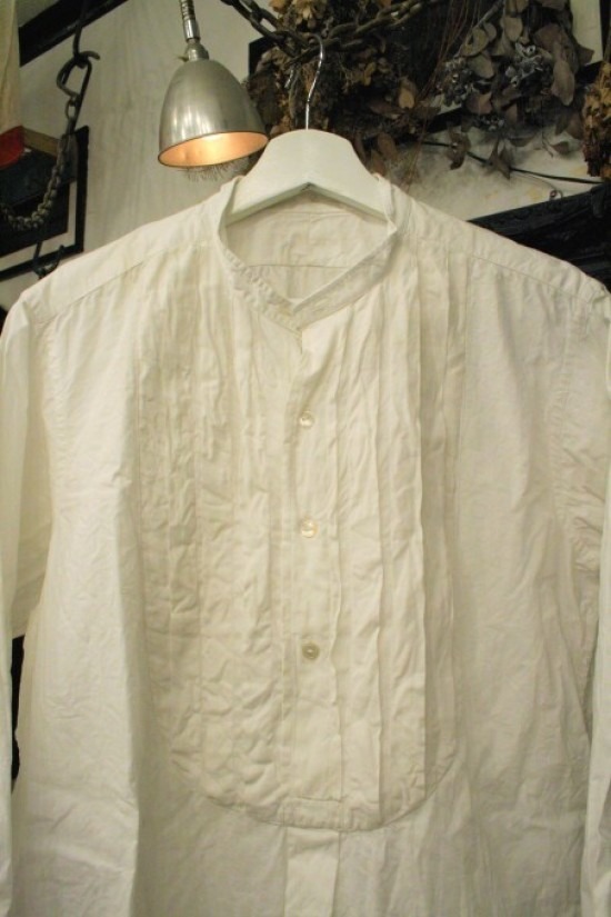 結婚式しました　披露宴編　　入荷フランスアンティーク　ロングシャツ。セーラーパンツ。_f0180307_02310226.jpg