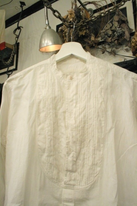 結婚式しました　披露宴編　　入荷フランスアンティーク　ロングシャツ。セーラーパンツ。_f0180307_02310637.jpg