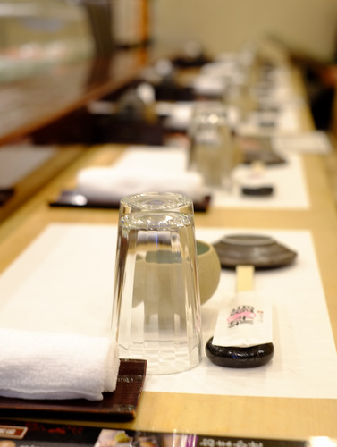 「富山・アートなとやま旅 夜の環水公園、富山湾鮨、西町大喜の富山ブラックラーメン」_a0000029_16435922.jpg