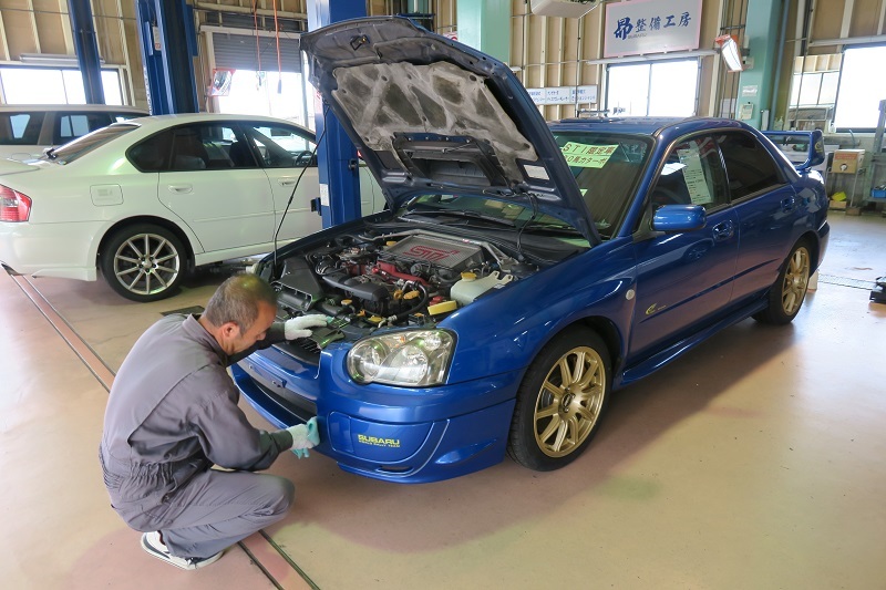 レガシィとインプレッサWRXの接合点を振り返る_f0076731_13235079.jpg