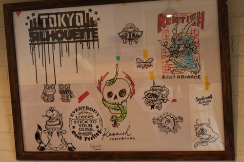 sneakerwolf 原画と落書き展示 at TAS 2F_d0101000_1256532.jpg