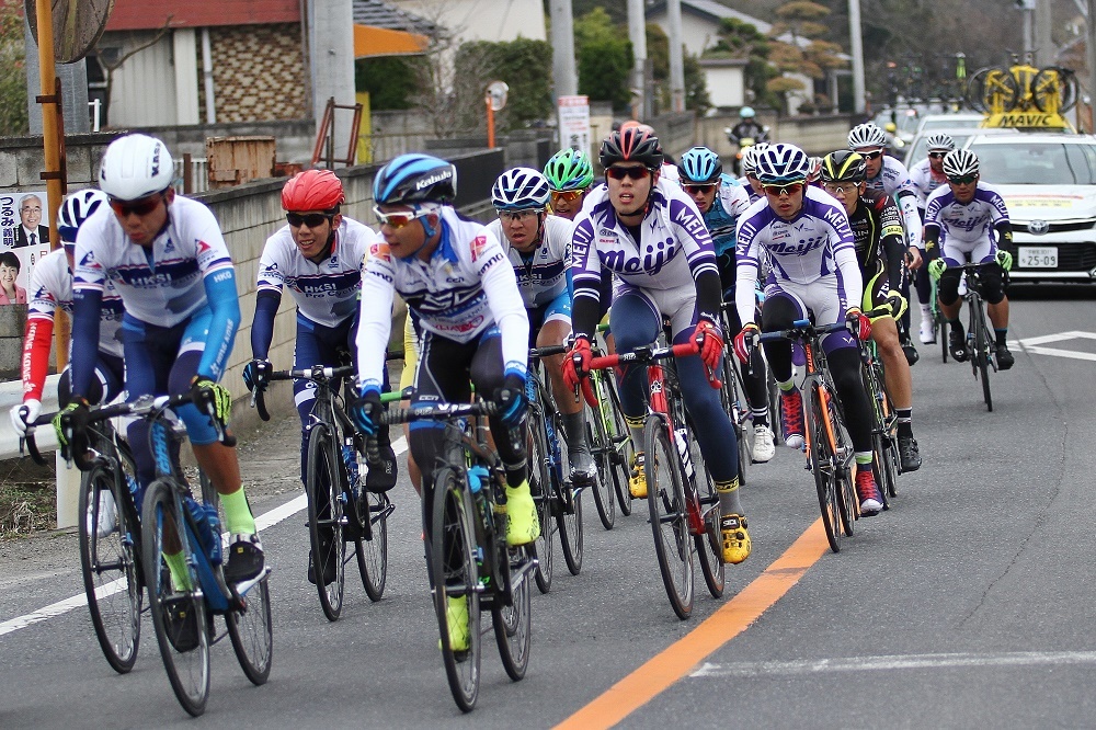 サイクルロードレース初開催が町内を走る、、_f0305401_14292317.jpg