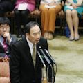 安倍晋三の支持率高止まりの理由 - 受け皿の欠如、いちだんの右傾化_c0315619_17004705.jpg
