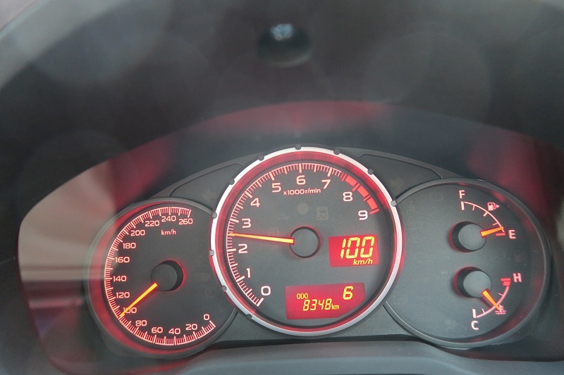 E型BRZの「R」と最新型の「GT」を楽しむ_f0076731_19353213.jpg