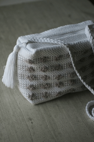 c0130060_10295220.gif