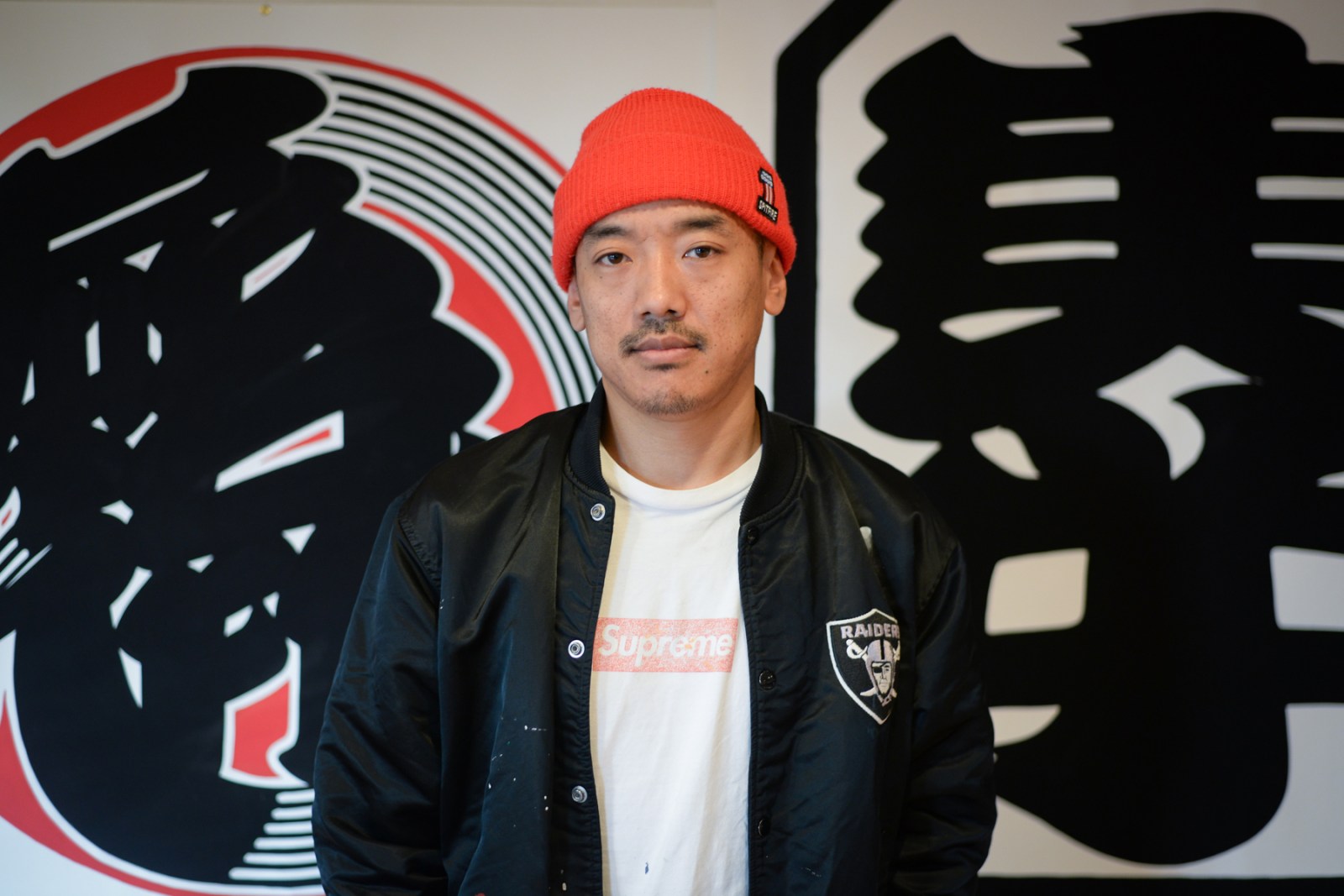sneakerwolf 原画と落書き展示 at TAS 2F_d0101000_12594270.jpg