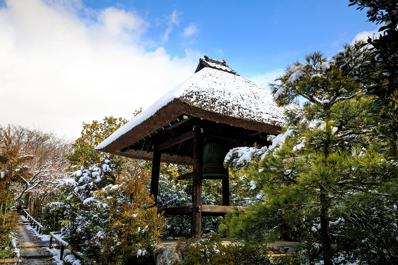 鷹ヶ峰の雪景色_f0155048_2220464.jpg