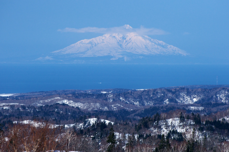 風烈山（一等三角点　初山別村）  2017.3.20_f0200402_17391469.jpg