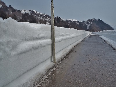 4月1日の積雪深は・・・_c0336902_19202925.jpg