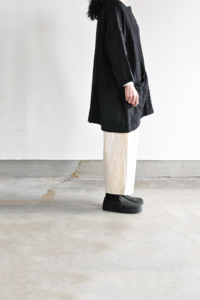 jujudhau/ズーズーダウ　 POCKET JACKET (LINEN.H.B.BLACK)_d0120442_1336197.jpg