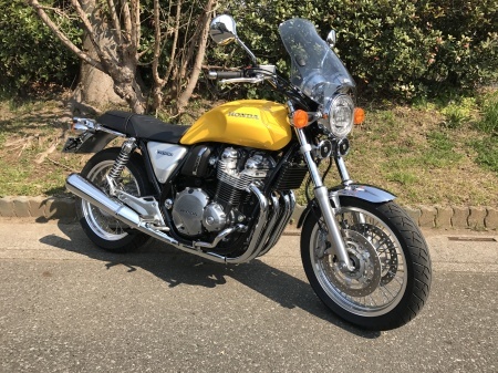 HONDA CB1100EX 2017  エンジンガード、ウィンドスクリーン取り付け_f0198778_20073746.jpg