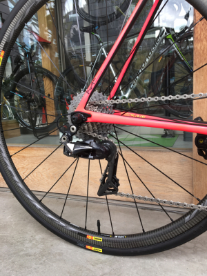 cannondale カスタムラボ 店頭展示入りましたー( ＾∀＾)_e0138781_12385059.jpg