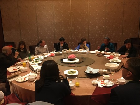 中国の大学生、「日中友好8.15の会」訪中団と“旧交”を温める_d0027795_15371319.jpg