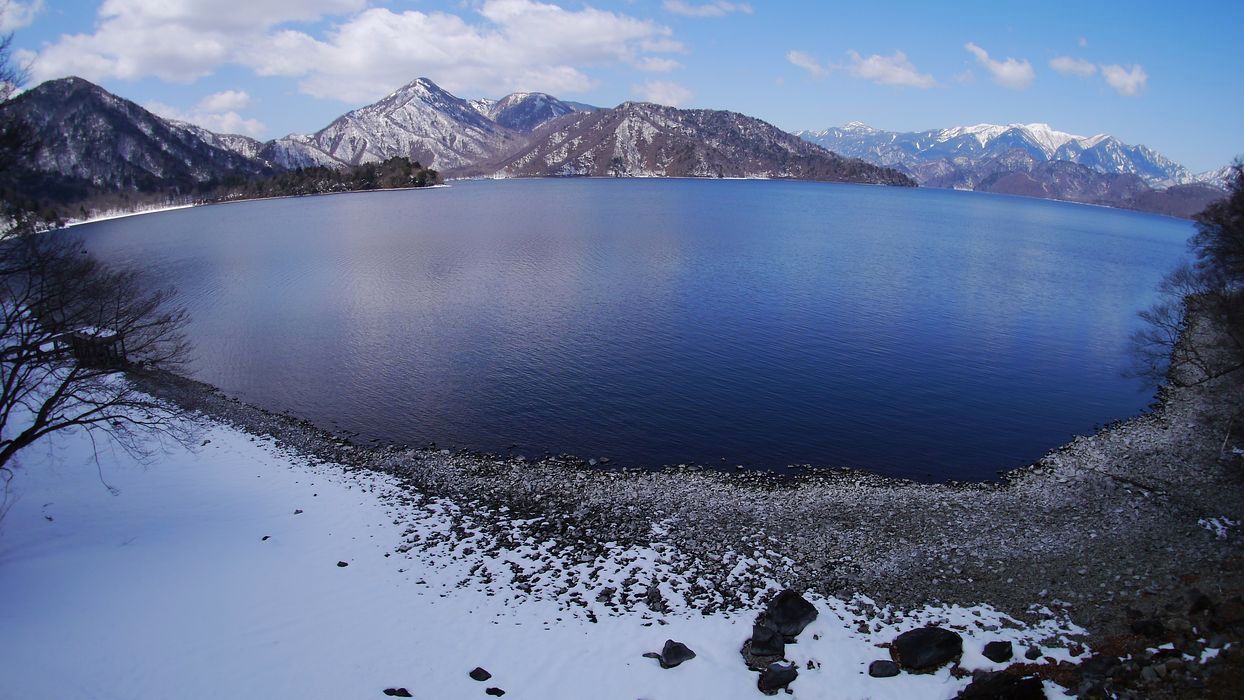 中禅寺湖は蒼かった♪_a0031821_16243922.jpg