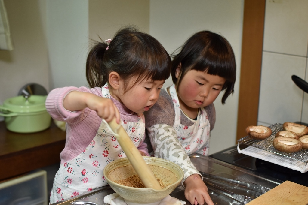 ごまをする、力加減、いい塩梅・・・料理に学ぶ。_a0274324_06052677.jpg