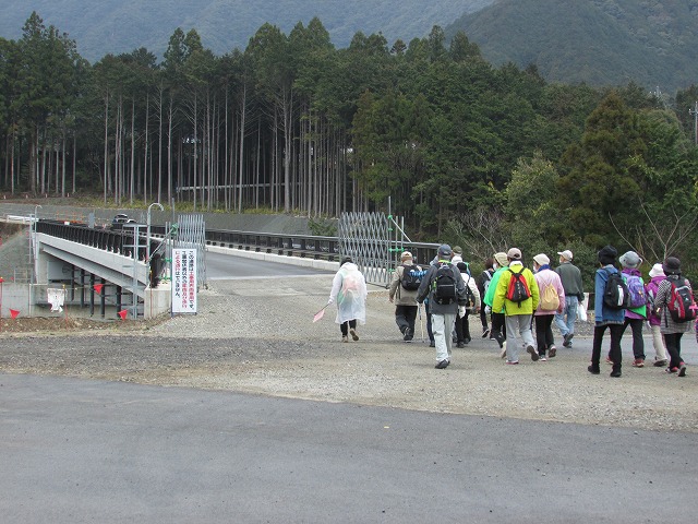 小原野橋見学ウォーク_e0321325_1734224.jpg