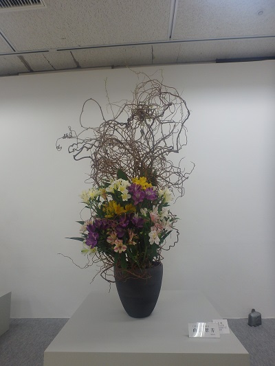 西日本華道連盟いけばな展 大作_d0195183_0234863.jpg