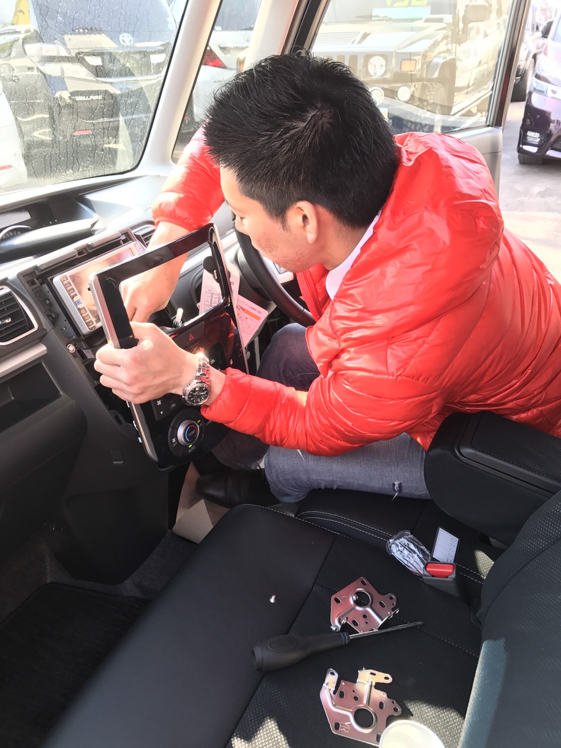 4月5日 水曜日のひとログヽ( ‘ω’ )ノ 行楽シーズンに向けてTOMMYレンタカー!!予約受付中!_b0127002_17562023.jpg