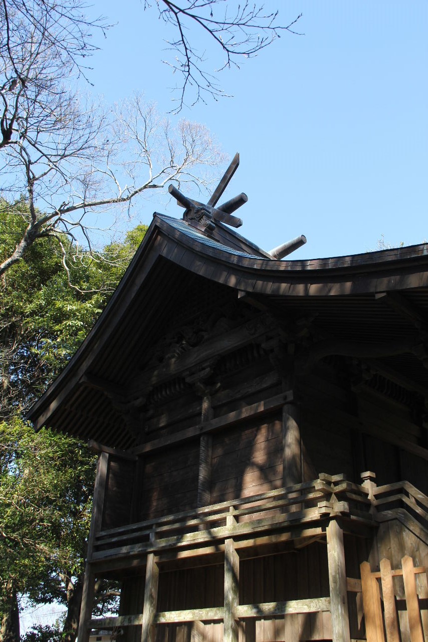 【高屋神社】 　景行天皇が六年間駐輦された高屋行宮址と伝わる_c0011649_1127486.jpg