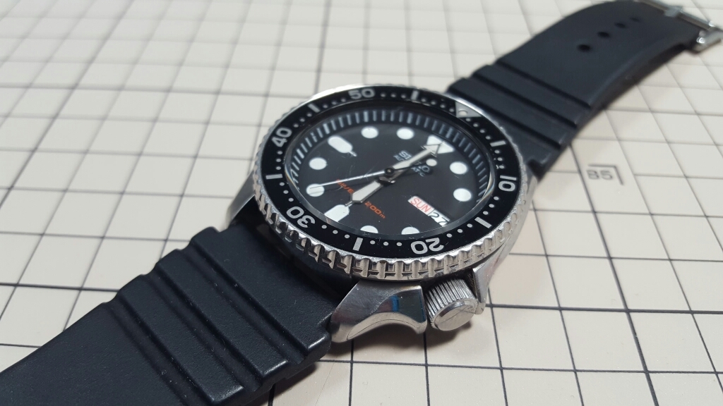 SEIKO SKX007 改造ド定番ダイバーズ_b0332271_13460866.jpg