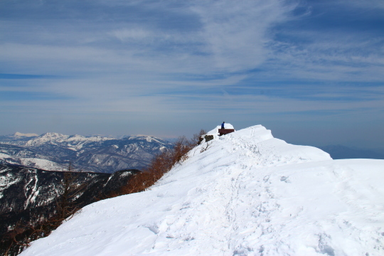 四阿山 2017/04/05_a0320601_21290653.jpg