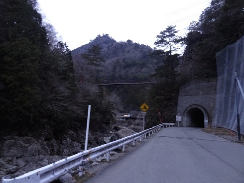 弥山登山口ガマの滝へ　　２０１７・４・11_f0000521_23161385.jpg