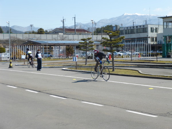 「第2回スポーツバイクスキルアップセミナーin上田自動車学校」参加者募集のお知らせ_b0217782_22424328.jpg