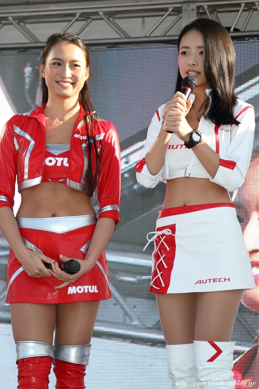 堀トモカ さん & 菅野麻友 さん（MOTUL Circuit Lady & AUTECH Race Queen）_c0215885_23182552.jpg