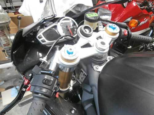 Ｓ田サン号 デイトナ675Rのイメチェンと、仕様変更からの仕様変更(笑) : バイクパーツ買取・販売＆バイクバッテリーのフロントロウ！