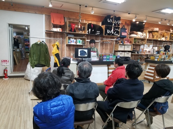 アウトドアウェアお手入れ講座を行いました！