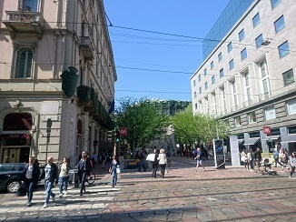 写真で見る、圧巻のショールーム!_d0091909_21104971.jpg