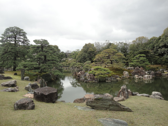 世界遺産　”二条城　桜まつり　２０１７”・・・①_d0359338_15594091.jpg