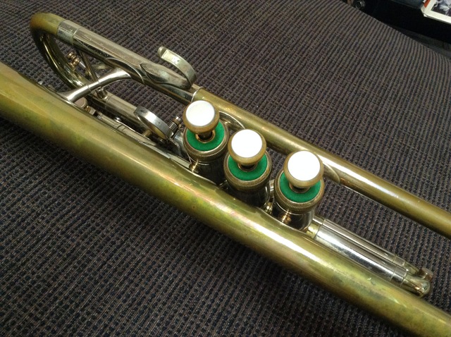 OLDS - RECORDINGモデル(トランペット) 試奏記 : ジャズ OLDS - RECORDINGモデル(トランペット) 試奏記 : ジャズ